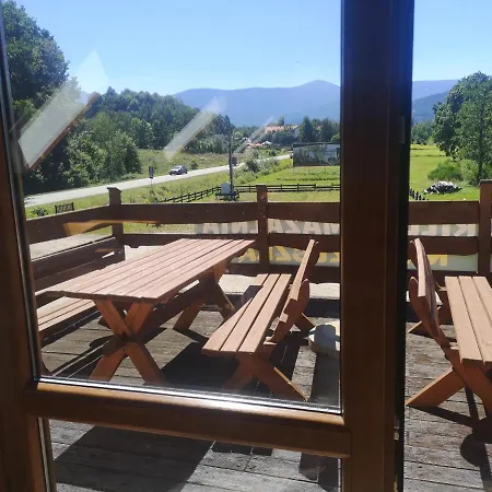 Nad Rzeczka Bed & Breakfast 3*