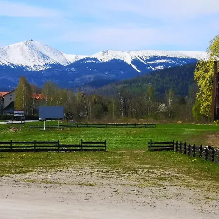 Bed & Breakfast Nad Rzeczka 3*